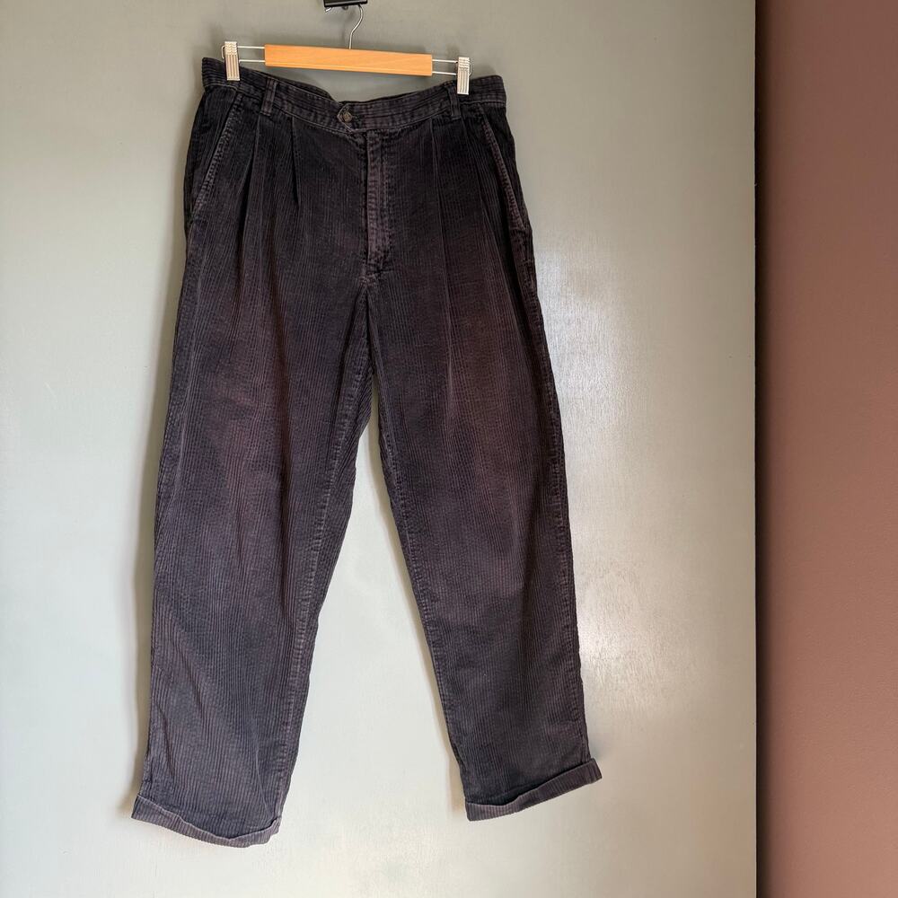 Vintage EDDIE BAUER Men's 35x32 Indigo Blue Cotton Corduroy Pleated Pants Retro